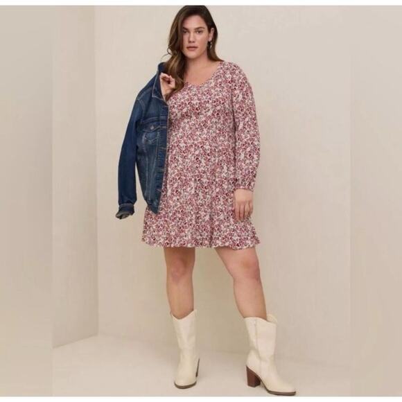 Torrid Textured Stretch Rayon Wild Flowers Mini Skater Dress 2X EUC - Picture 2 of 9